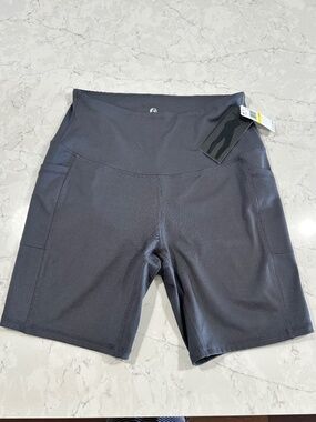 NWT Leg End HIGH QUALITY Womens Biker Shorts Beautiful Charcoal M ($86.)